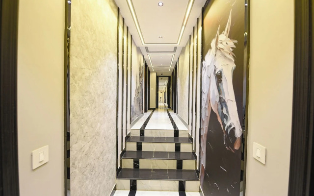 Fabhotel Grand Palazzo I