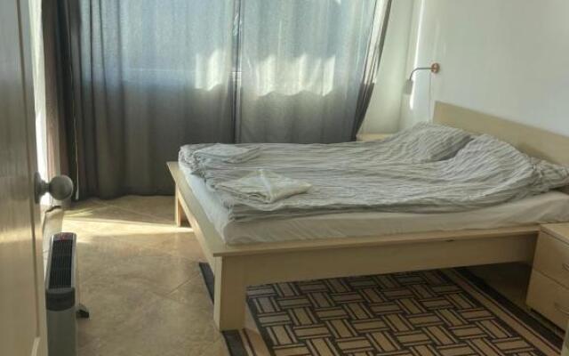 Caprice Apartment in Kiten