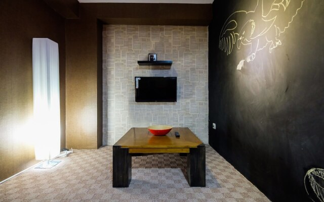 Cozy Trendy Green Palace Kalibata City Apartment