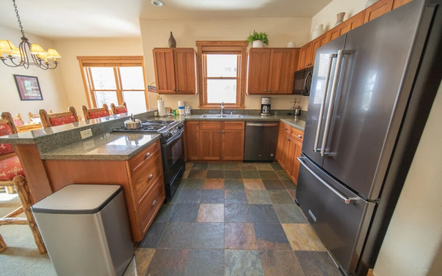 Red Hawk Townhomes 2342