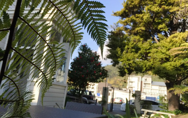 Escape To Picton