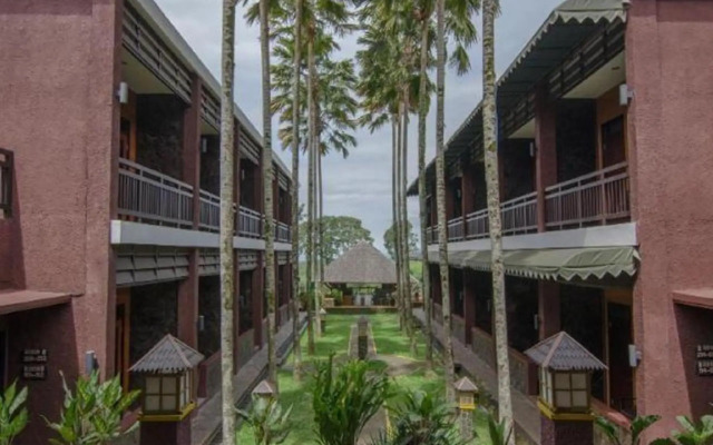 Rollaas Hotel and Resort