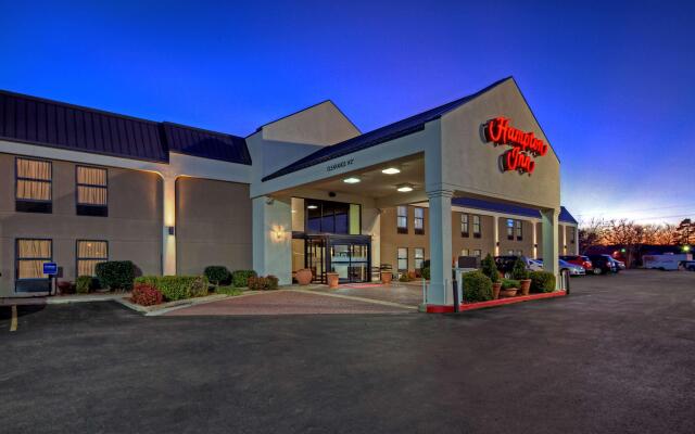 Hampton Inn Russellville