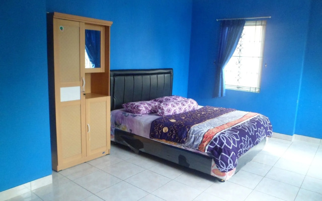 Villa Kota Bunga Lavender