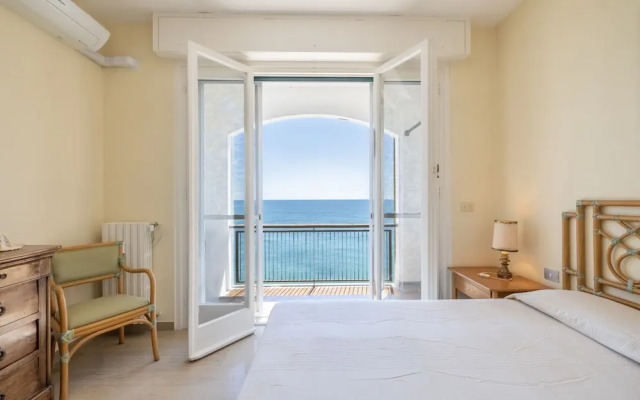 The Sound of the Sea by Wonderful Italy