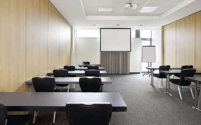 Park Inn by Radisson Liege Airport