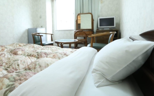 Sunflower City Hotel – Guest Rooms – Setouchi