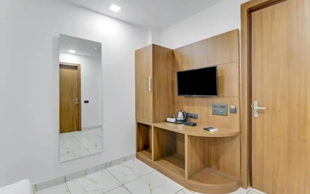 Collection O Grand Sparrow Inn by OYO Rooms
