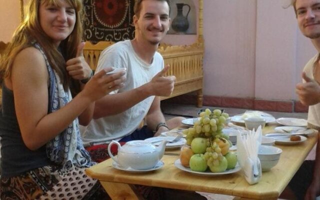 Guest House Orzu