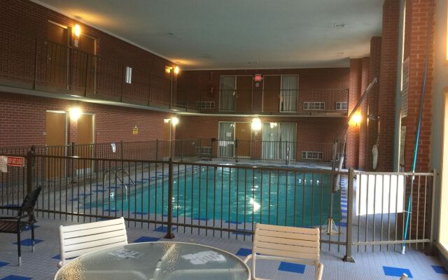 Fairview Inn & Suites