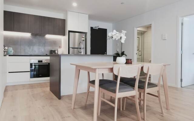 Brand New Lux 2 Bedroom Apartment