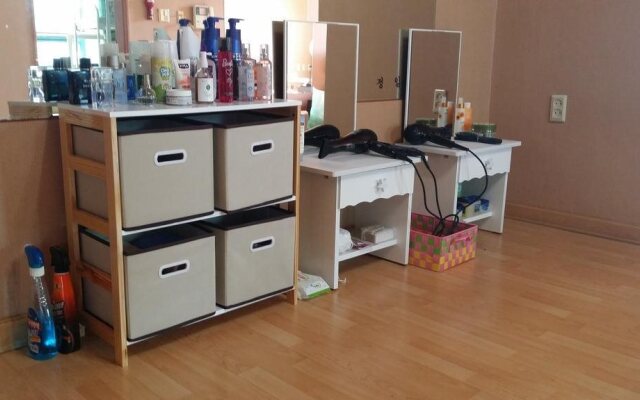 Party Guesthouse