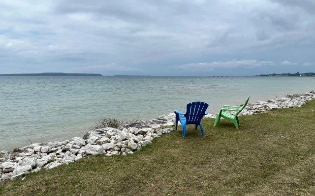 Quality Inn Lakefront