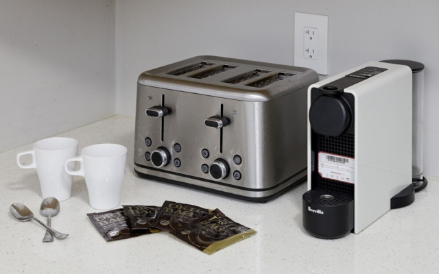 11058 - 83A Bsmnt Suite