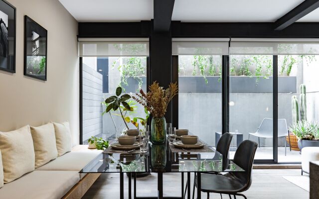 Casai Modern 2BR 2.5BA Oasis Steps From Parque Americas