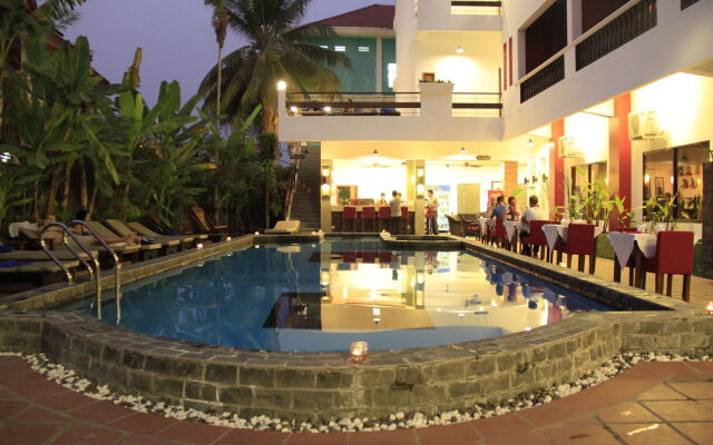 Mekong Angkor Palace Inn