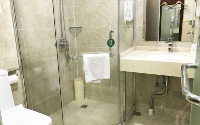 GreenTree Inn Shanghai Xintiandi Laoximen Subway Station Shell Hotel