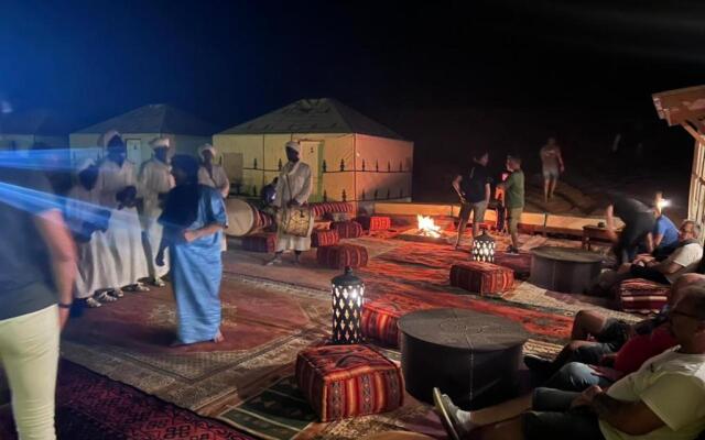 Merzouga Luxury Camp