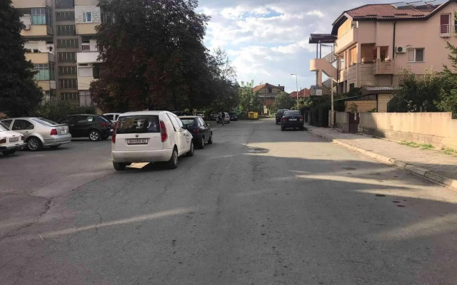 Stylish & Cozy Studio by Danailov Apartments