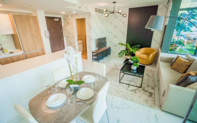 Nasma Luxury Stays - Al Raha Lofts 2