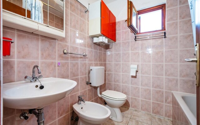 Awesome Home in Maslenica With Wifi and 3 Bedrooms