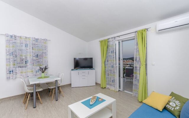 Apartment Silvia's Place