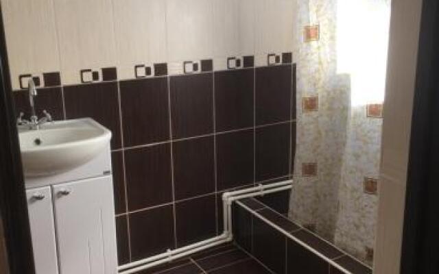 Guest house on Dzerzhinskogo 105