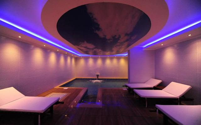 Blueberry Boutique Hotel