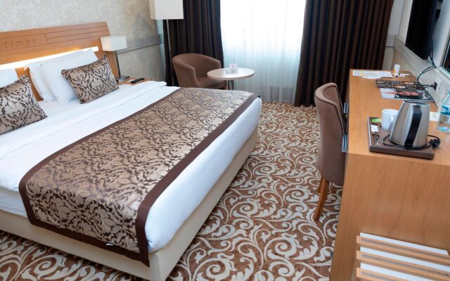Grand Itimat Hotel
