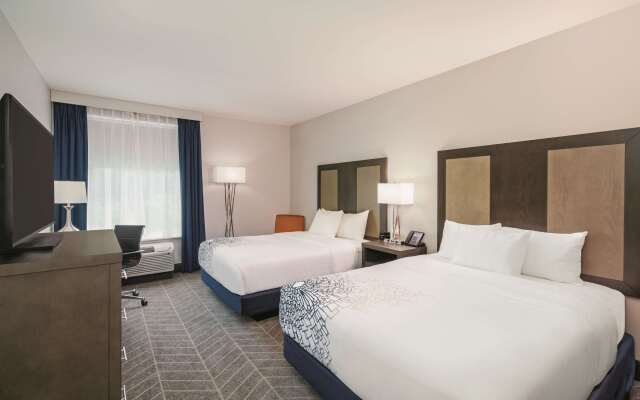 La Quinta Inn & Suites by Wyndham Opelika Auburn