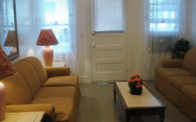 Nock Apartments
