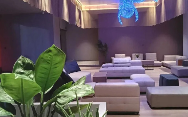 Grace Hotel