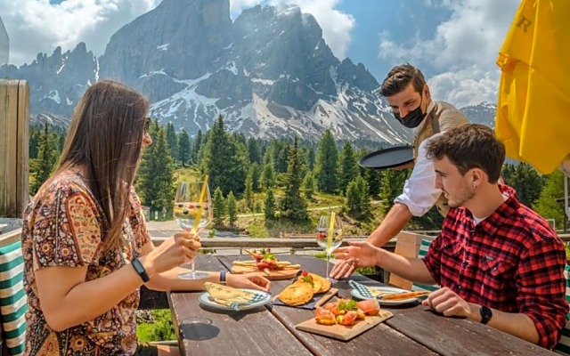 Ütia de Börz Mountain Lodge