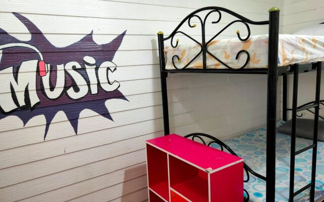 Pop Art Hostel Chinatown
