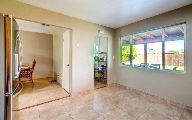 PX006 4 Bedroom Apartment By Senstay