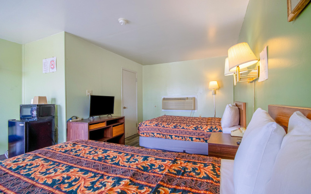 Travelier Motel - Macon