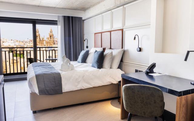 The Londoner Hotel Sliema