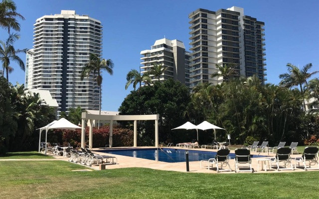 Contessa Holiday Apartments