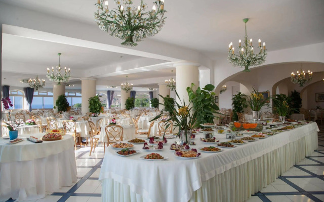 Borgo Romantica - Resort & Spa