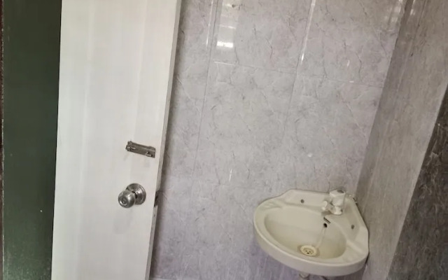 Hotel Shiv Sasdan