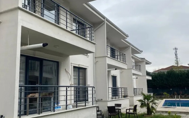 Sapanca Gonul Sofram Bungalow
