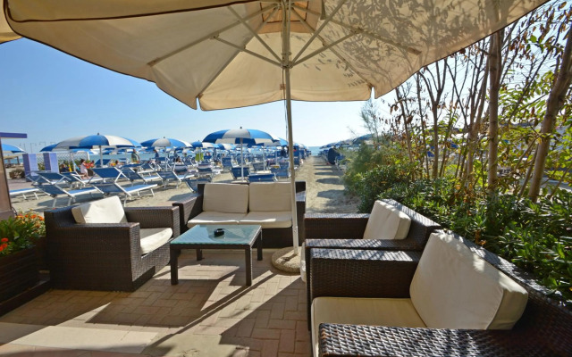 Hotel Bellevue Beach