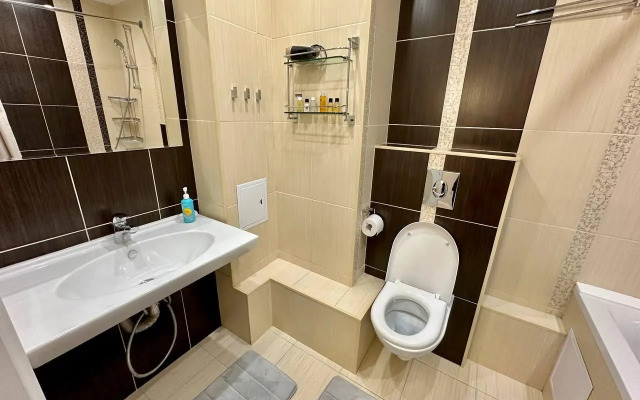 Апартаменты на улице Ады Лебедевой 47