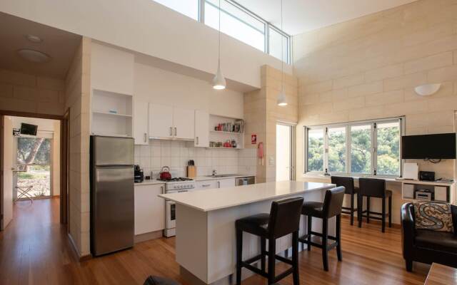 Tanonga Luxury Eco Lodges