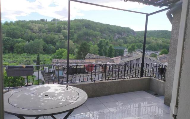 Vogüé meublé 2 étoiles, La plus belle vue de Vogüé