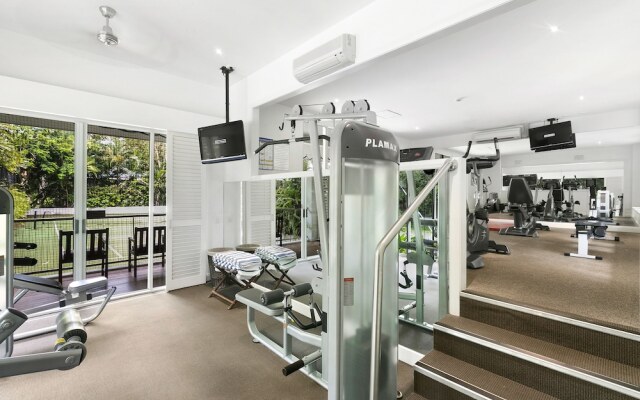 Elysium Private Apartments at The Beach Club