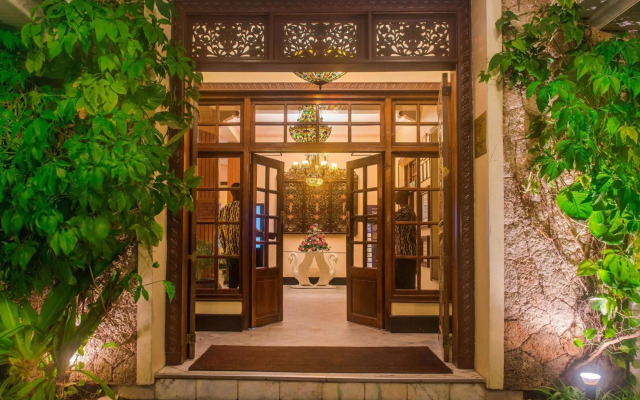 Protea Hotel by Marriott Dar es Salaam Courtyard