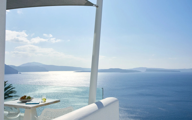La Perla Villas - Adults Only