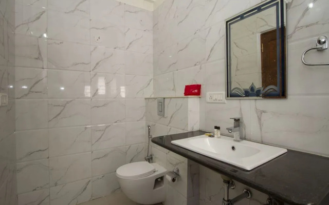 OYO 875 Eyrie Suites