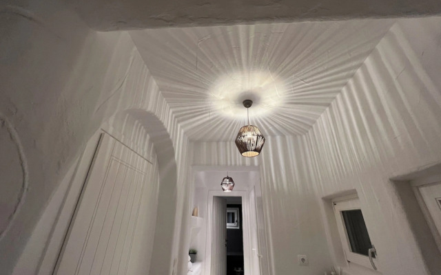 Luxurious Villa Oasis in Paros